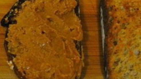 сэндвичи с арахисовым маслом и бананами