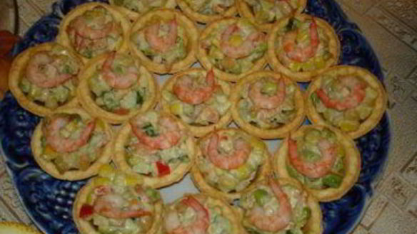 Рецепт Салатика из креветок в тарталетках