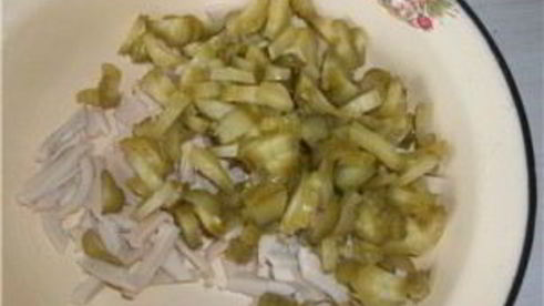 тарталетки с кальмарами