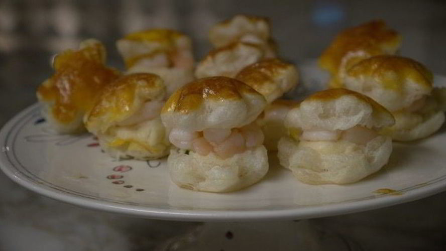 Рецепт тарталеток с креветками и соусом бешамель