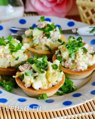 Тарталетки с печенью трески