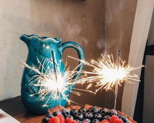 Нежный миндальный тарт с ягодами