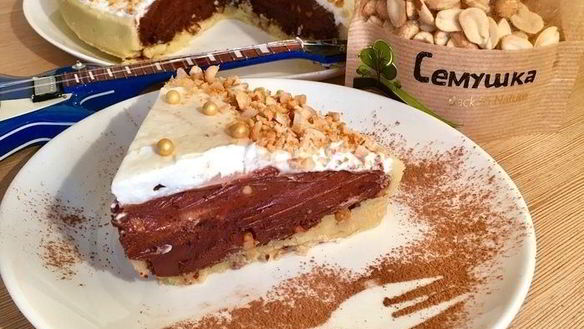 Рецепт Шоколадна-арахисового тарт Мужская страсть