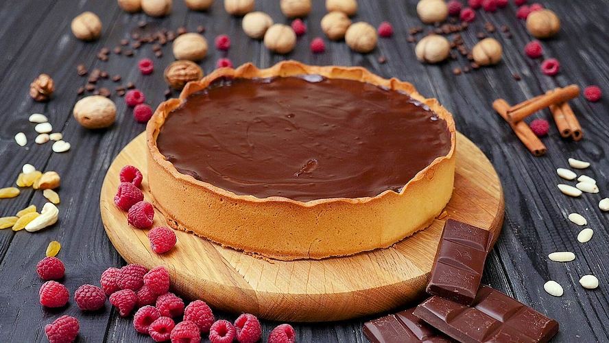 Рецепт шоколадна-малинового тарт