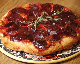 Свекольный тарт татен