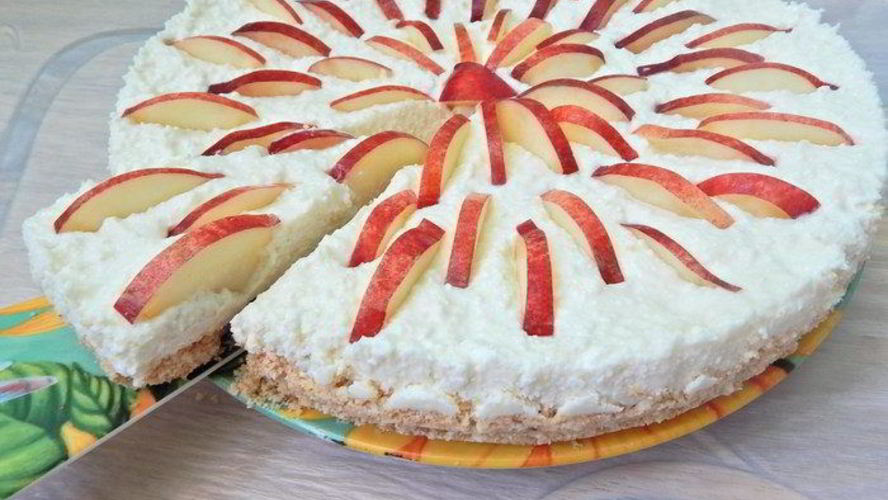 Рецепт тарта без выпечки с творогом и нектаринами