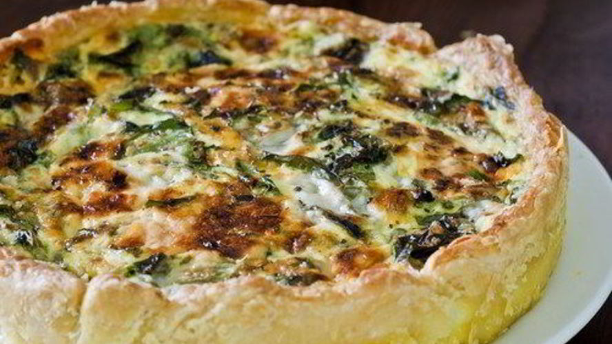 Рецепт тарта с черемшой, беконом и рикоттой