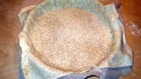 тарт с домашним марципаном из миндаля и грецких орехов