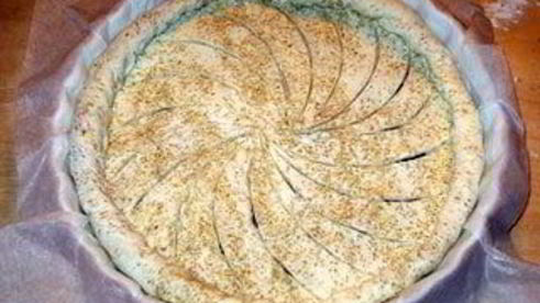 тарт с домашним марципаном из миндаля и грецких орехов