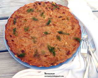 Тарт с карамелизованным луком и рикоттой