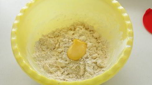 тарт с рикоттой и клубникой