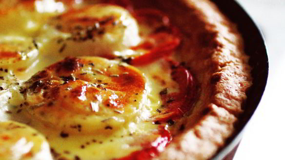 Рецепт Тарта с томатами и луком