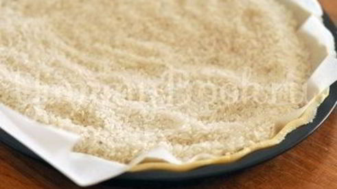 тарт с вишней и меренгой