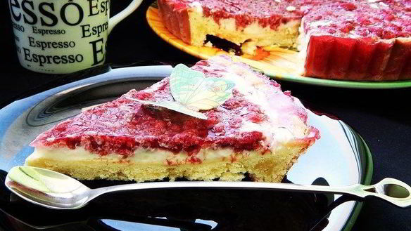 Рецепт Тарта с заварным кремом и малиновым желе