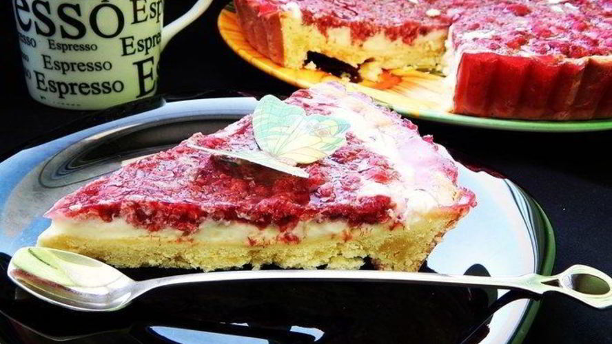 Рецепт тарта с заварным кремом и малиновым желе