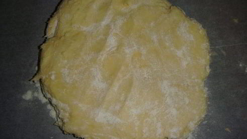 тарт с заварным кремом и малиновым желе