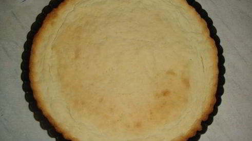 тарт с заварным кремом и малиновым желе