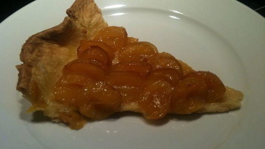 Рецепт тарта со сливами мирабель