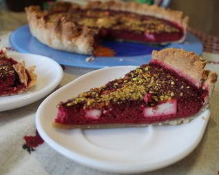 Тарт со свеклой и брынзой