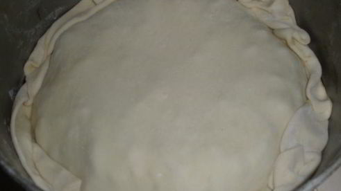 тарт-татен с луковым ассорти