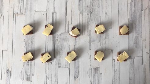 тартинки с виноградом