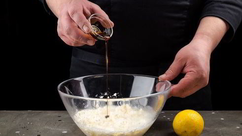 творожный тарт с малиной