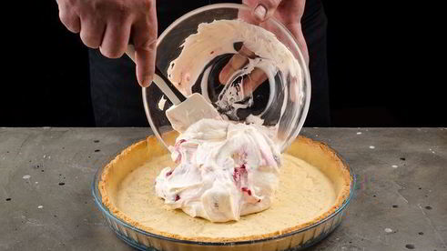 творожный тарт с малиной