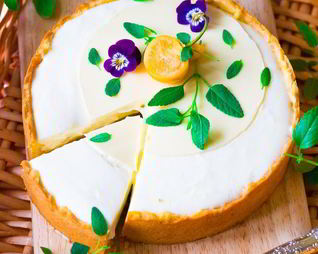 Яблочный тарт с воздушным кремом