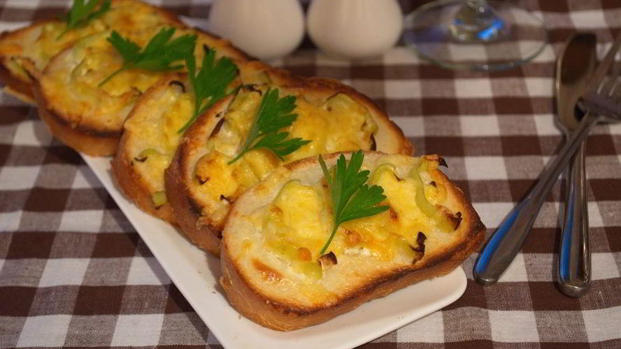 Рецепт запеченных тостов с паприкой