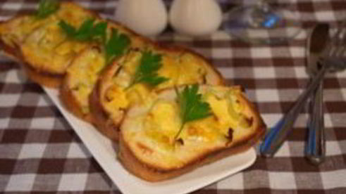 запеченные тосты с паприкой