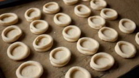 волованы с икрой