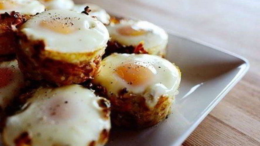 Рецепт картофельных корзинок с яичницей-глазуньей