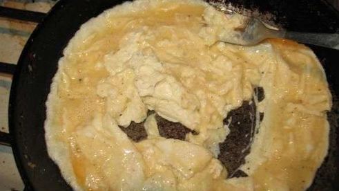 яичница-болтунья