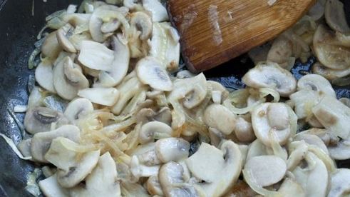 яичница с грибами