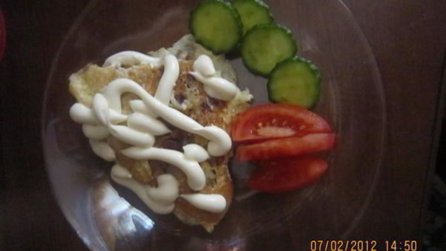 Рецепт яичницы с хлебом и луком