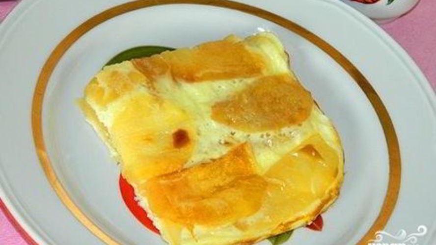 Рецепт яичницы с яблоками