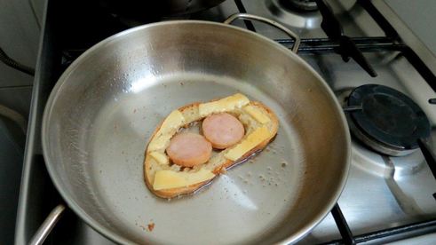 яичница в хлебе