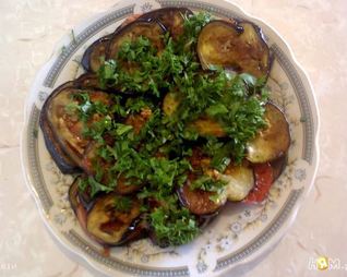 Закуска из баклажанов с помидорами