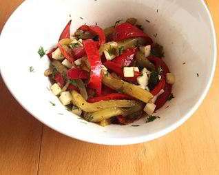 Закуска из болгарского перца с брынзой