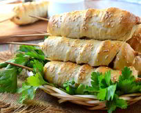 Закуски на шпажках