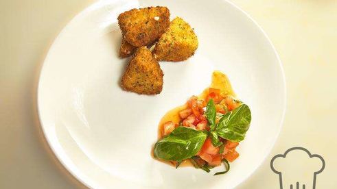 жареный сулугуни с помидорами