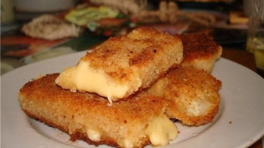 Рецепт жареного сыра по-чешски в панировке