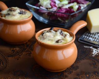 Классический жульен с курицей и грибами