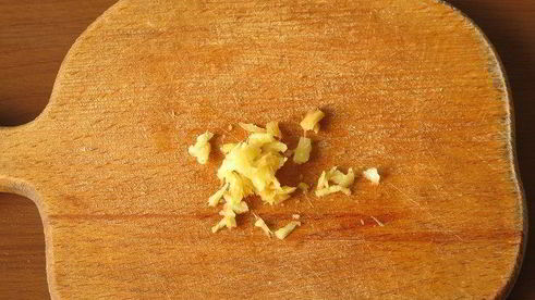 жульен том ям с крабовыми палочками