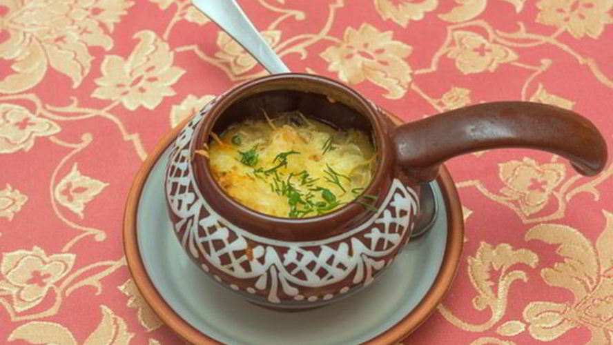 Рецепт жюльена с курицей и грибами в горшочках